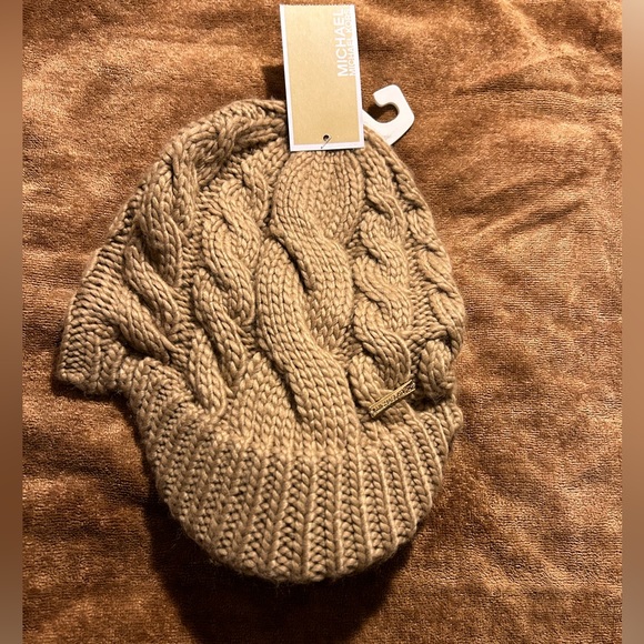 MICHAEL Michael Kors Cap - Picture 2 of 9
